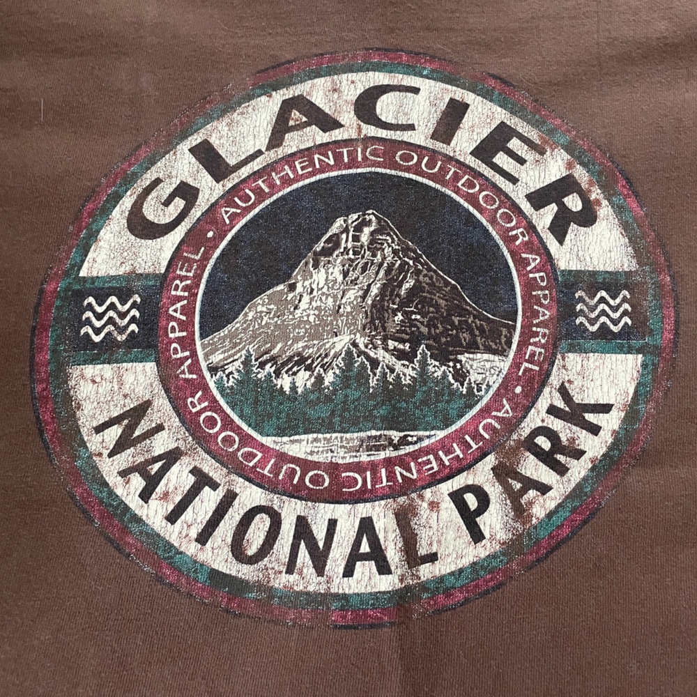 Glacier National Park T-Shirt Brown Kids Size Large